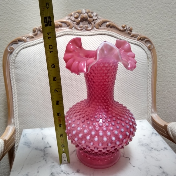 FENTON Cranberry Opalescent Hobnail Vase - Picture 8 of 9